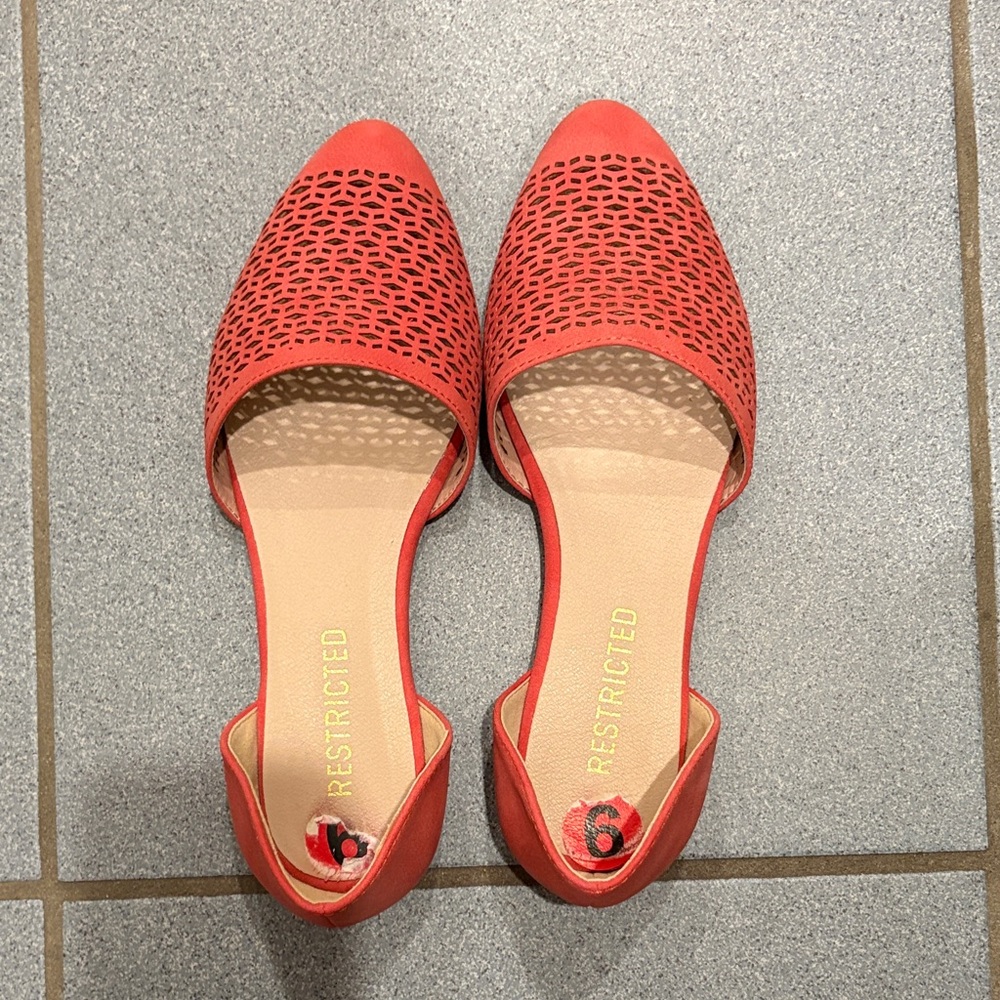 Restricted Women's Coral Flats